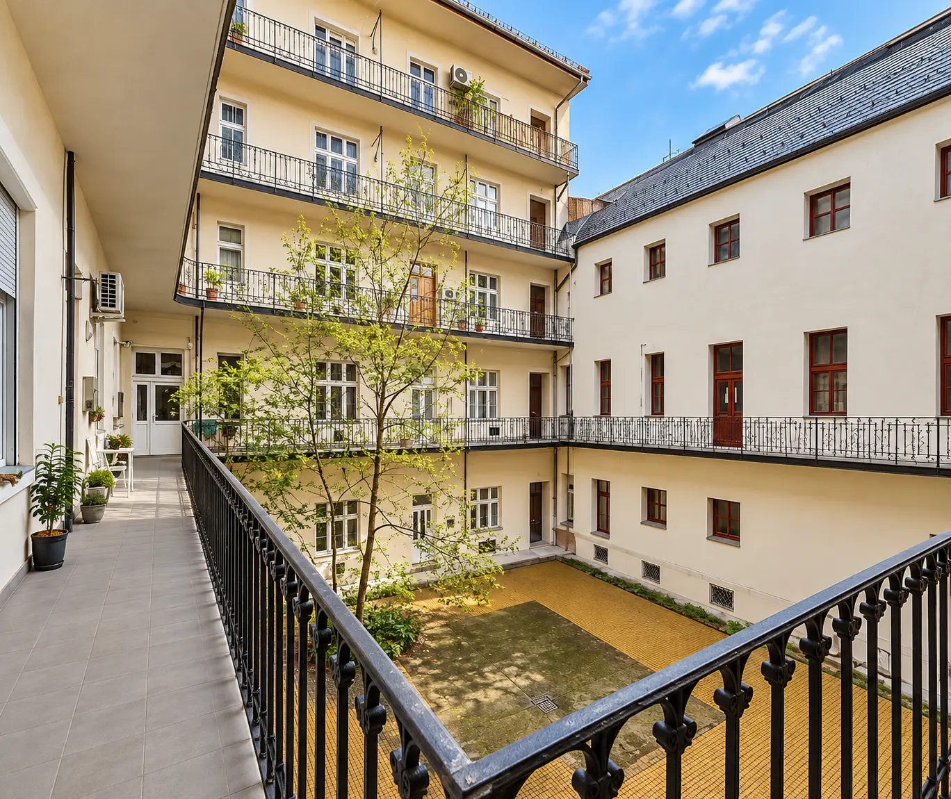 Renovated internal courtyard and first-floor access gallery